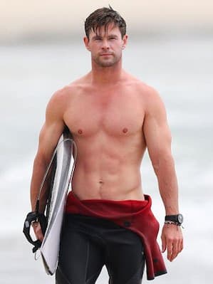 Chris Hemsworth image