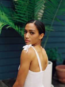 Samantha Logan Bio, Movies, Age, Family, Boyfriend, Height