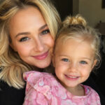 Kaya-Evdokia-Klitschko-with-her-Mother-the-late-Hayden.j