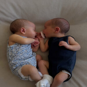 Iris Parker and Dove Tomlin the Twin Daughters of Nick Viall